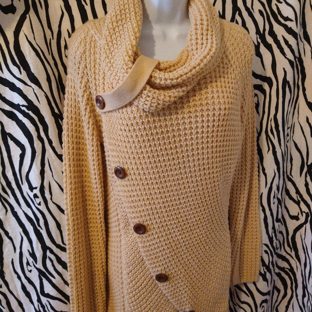 Button Turtle Crowl Neck Asymmetrical Sweater - image 7